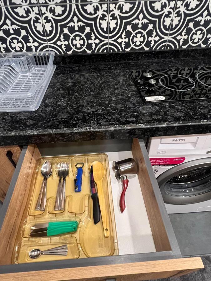 Ayd Apart Harbiye Taksim Истанбул Екстериор снимка