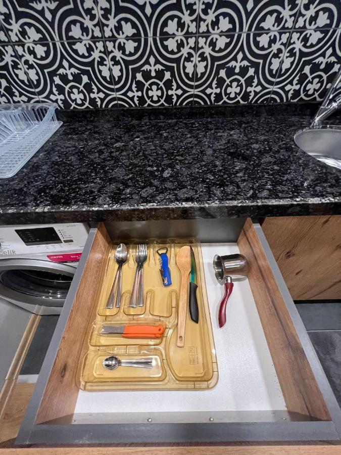 Ayd Apart Harbiye Taksim Истанбул Екстериор снимка