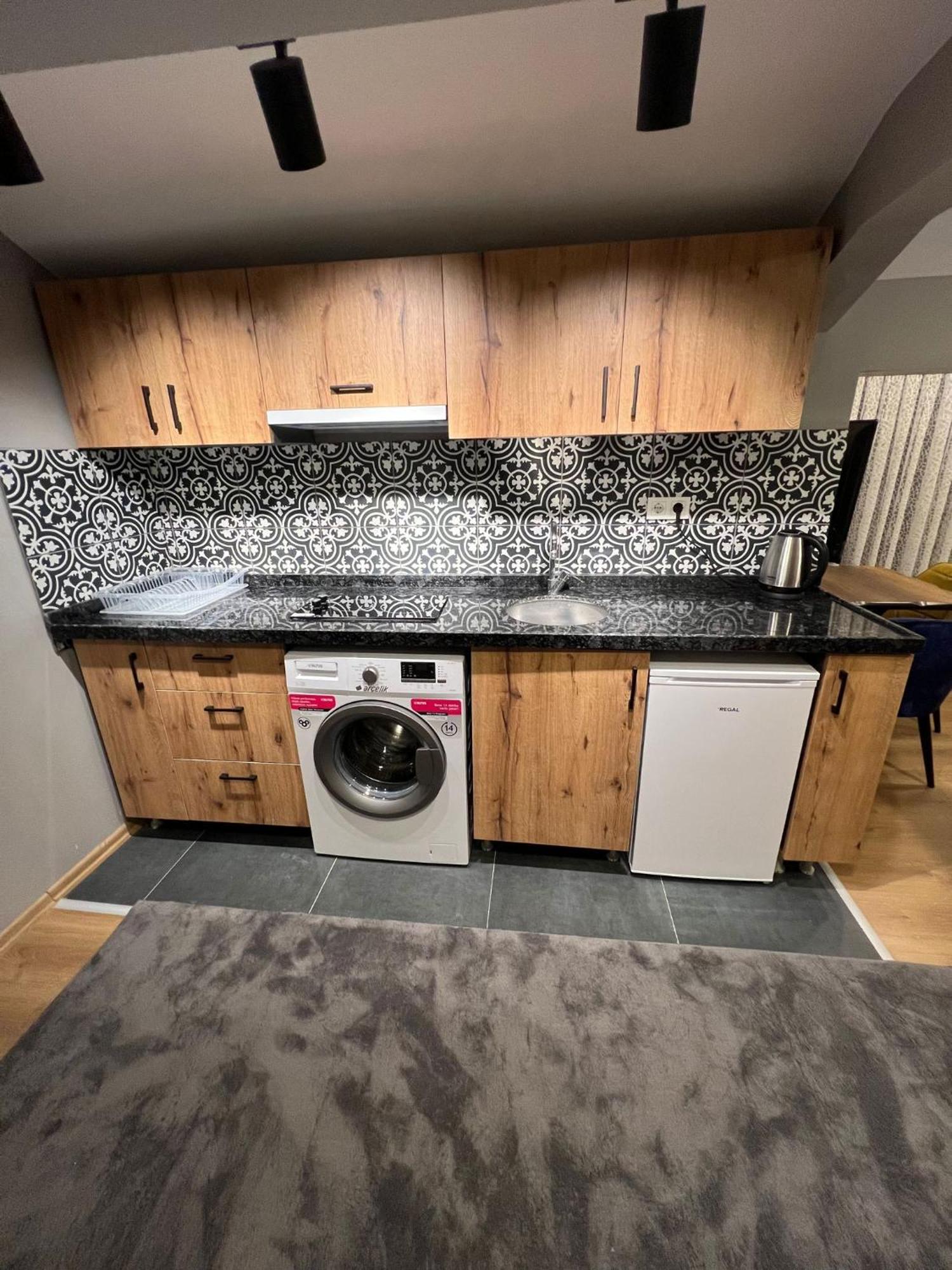 Ayd Apart Harbiye Taksim Истанбул Екстериор снимка